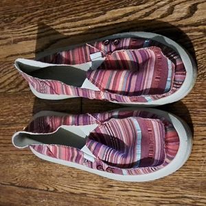 Sanuk brand new women's 8